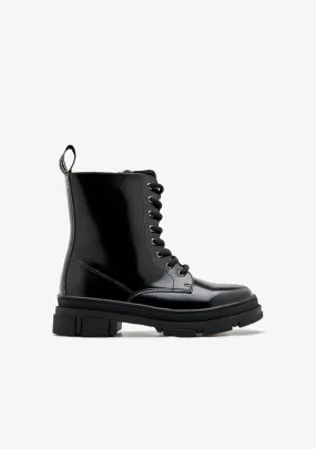 Black Military Boots B&W