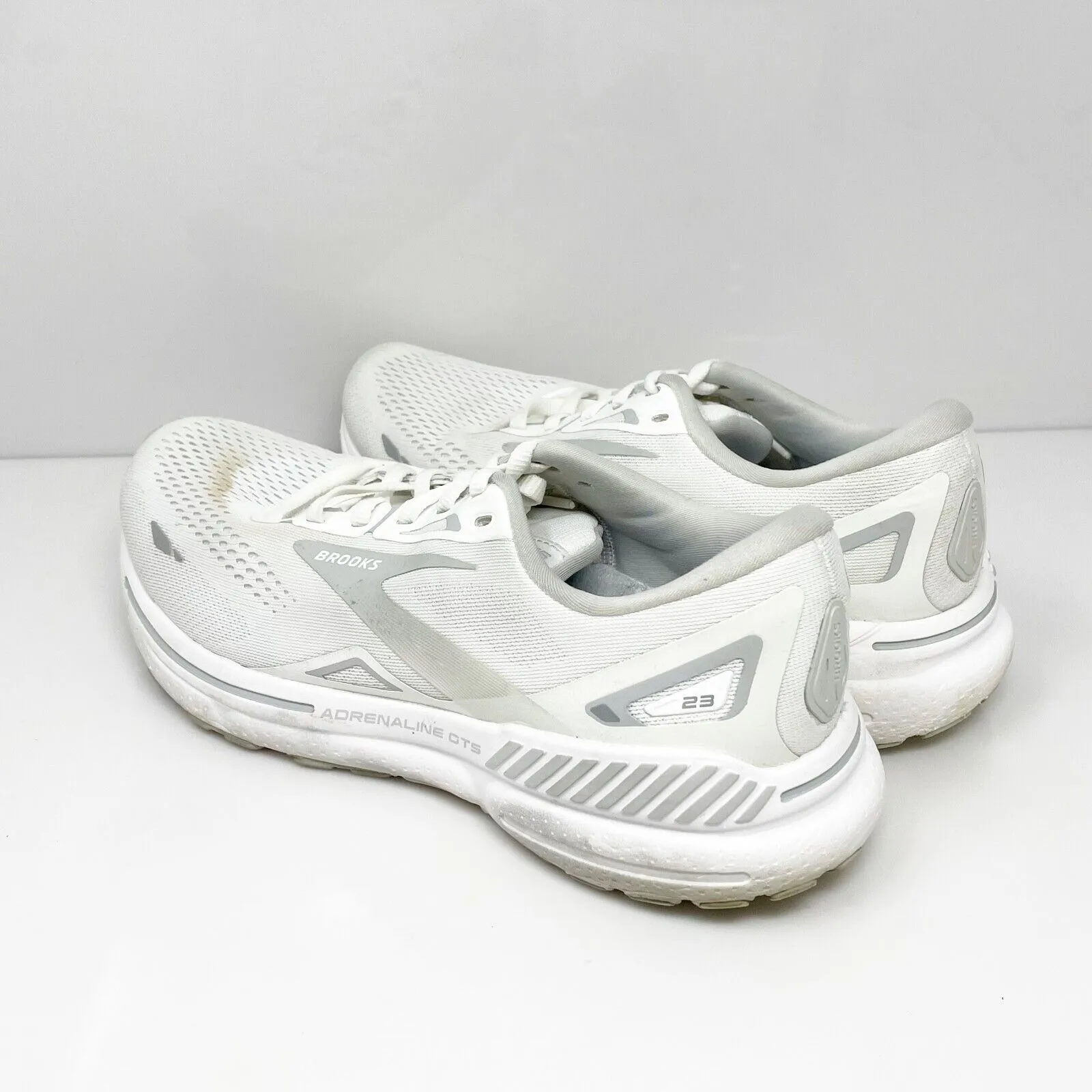 Brooks Womens Adrenaline GTS 23 1203811B104 White Running Shoes Sneakers Sz 10 B