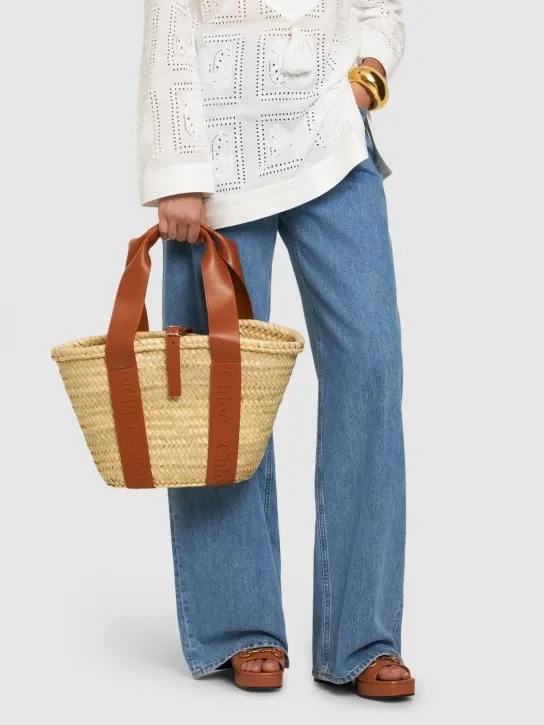 Chloé   Midi Sense raffia tote bag 