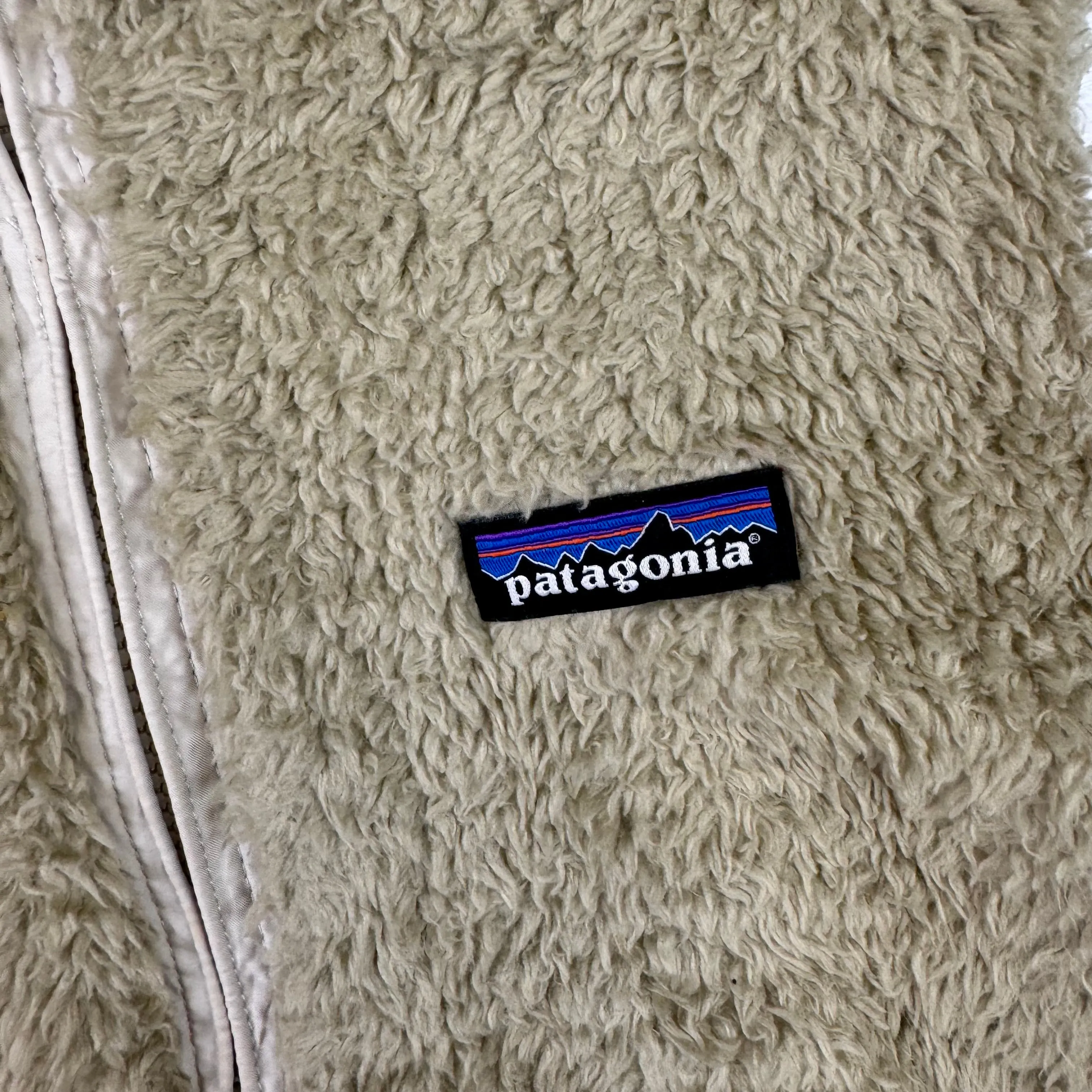 Patagonia Sherpa Sleeveless Full-Zip Fleece Vest Beige