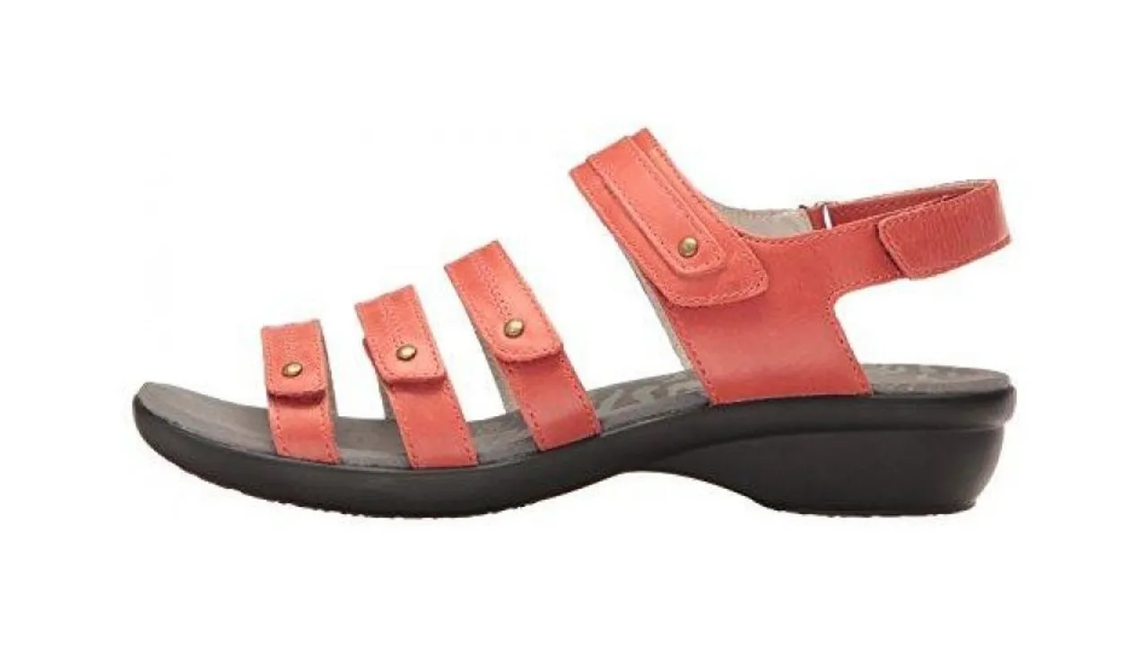 Propet Aurora - Women's Leather Adjustable Sandals