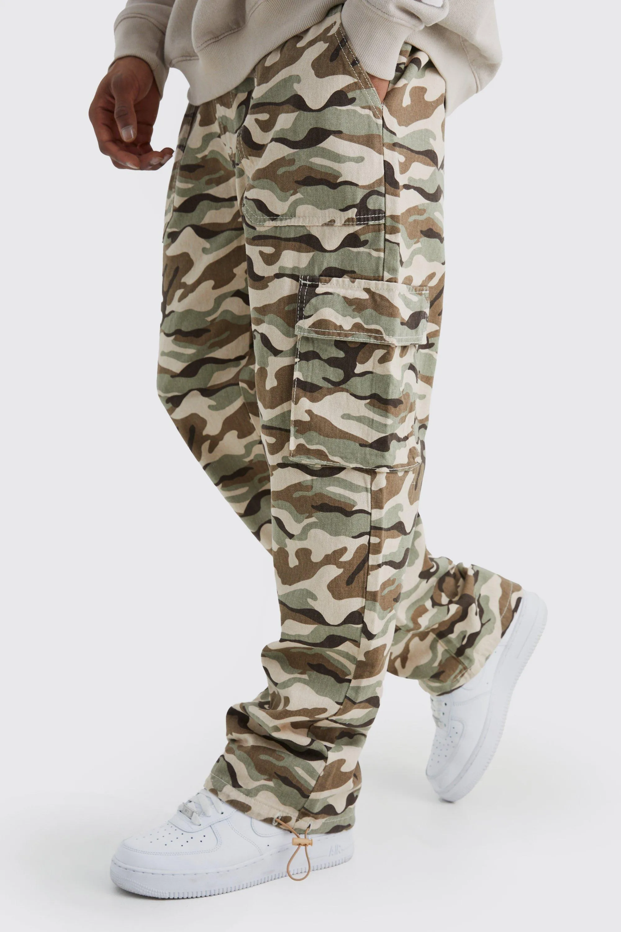 Relaxed Cargo Pocket Camo Pants