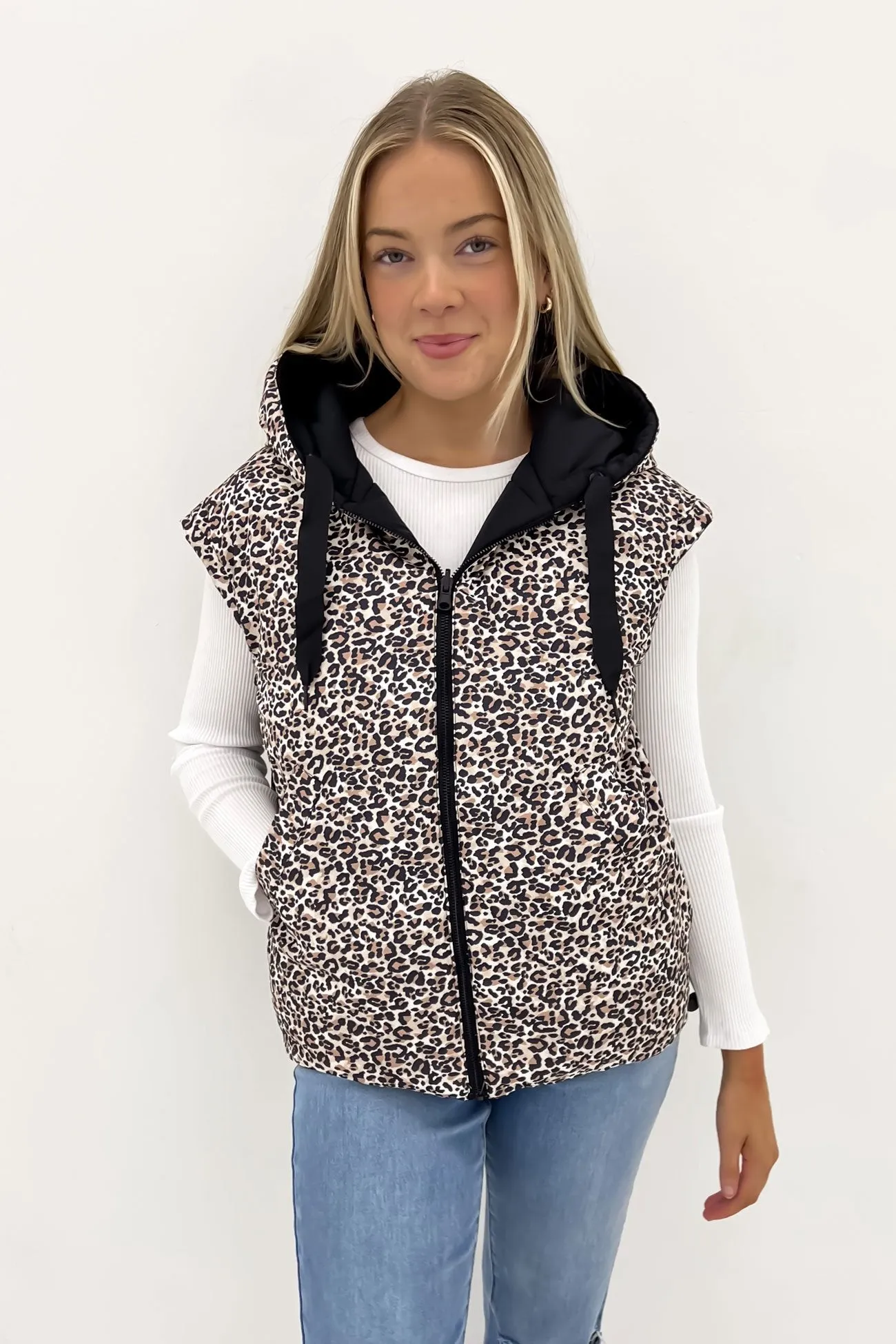 Sports Leopard Vest Black